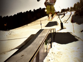 Luis Goñi Tail Tap
