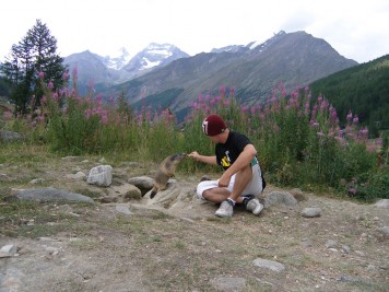 Luis Goñi, con la Marmota
